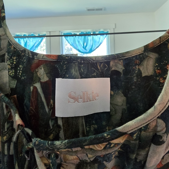 Selkie Soft Corset in The Unicorn Defends - Picture 2 of 3